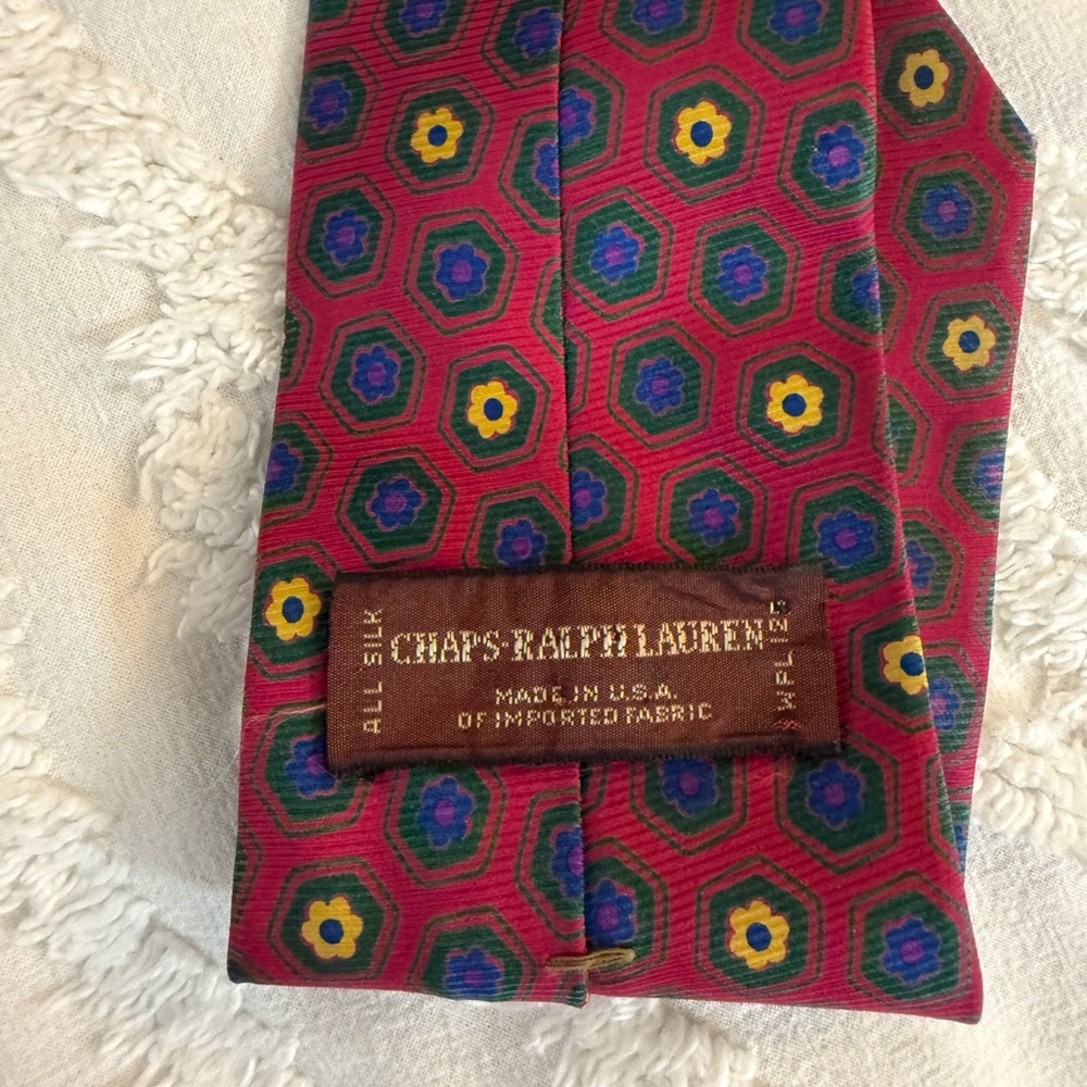 Chaps Multicolor Hexagon Silk Tie - Picture 2 of 6